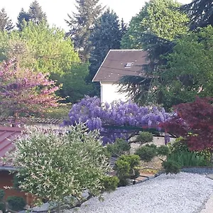 https://les-arts-ont-la-cote.hotels-rhonealpes.com